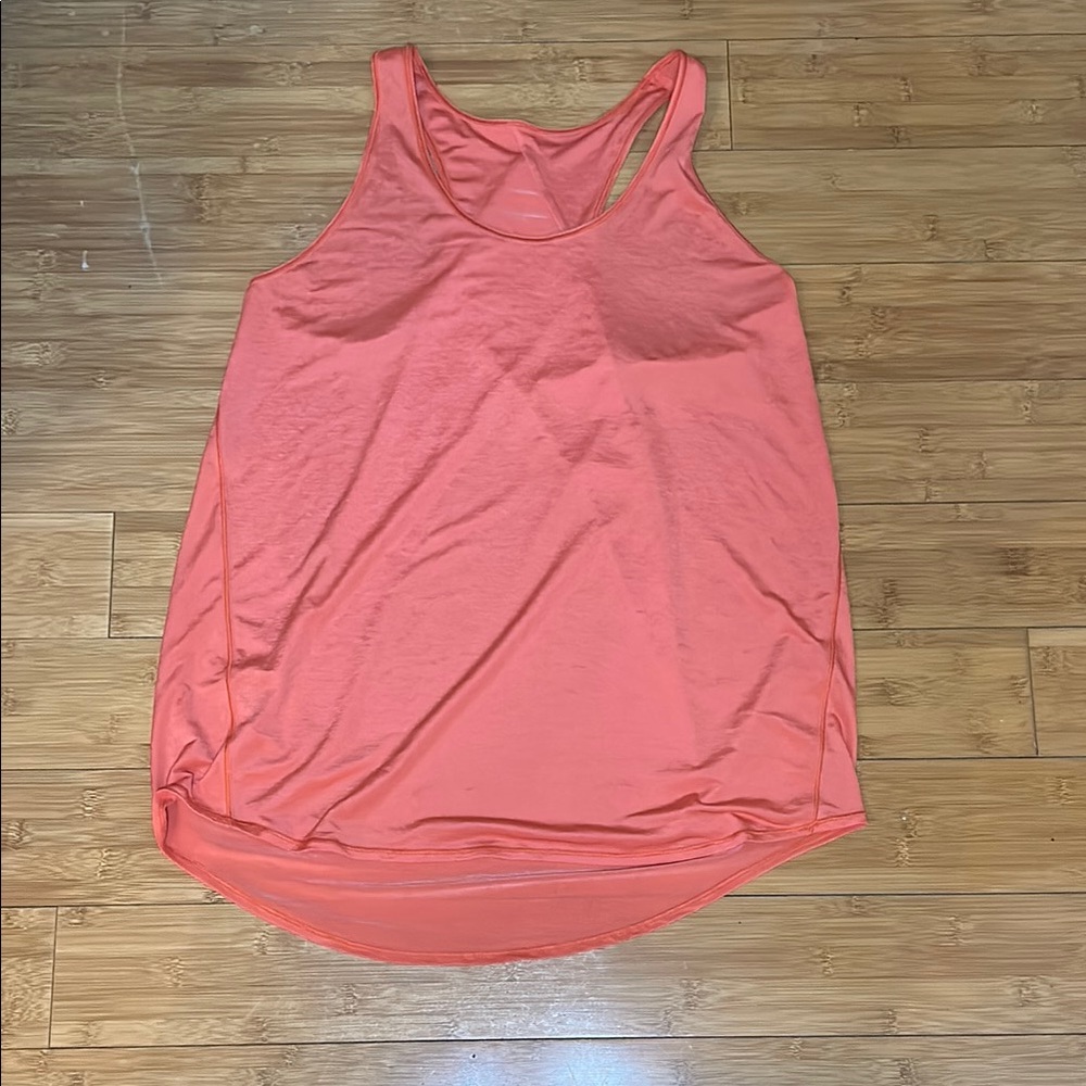 Women’s Lululemon orange size 8 tank top